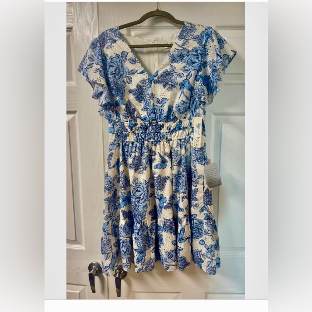 Eliza J Blue Cotton Eyelet Print Mini
Dress Flutter Short Sleeves Size 10
NWT